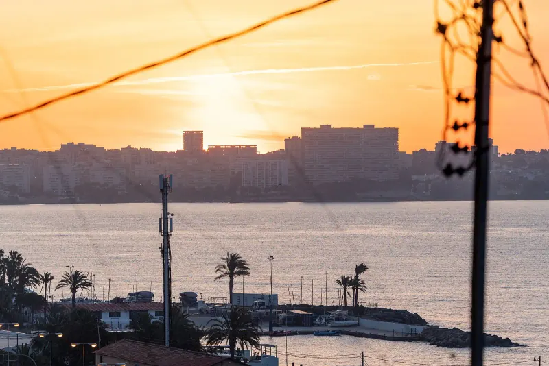 Sunrise over Alicante bay