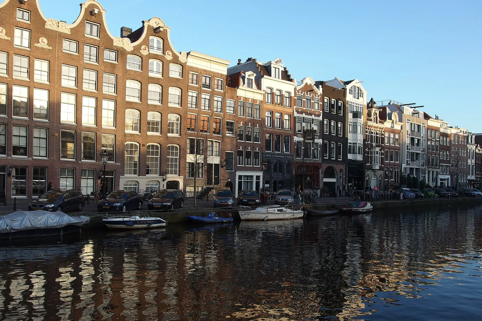 Canal houses in the Jordaan, Amsterdam