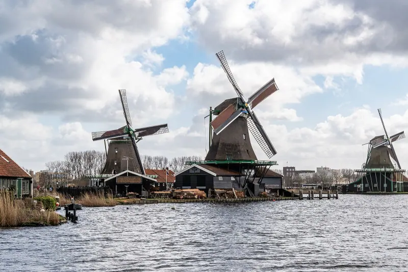 Windmills along the river Zaan at Zaanse Schans