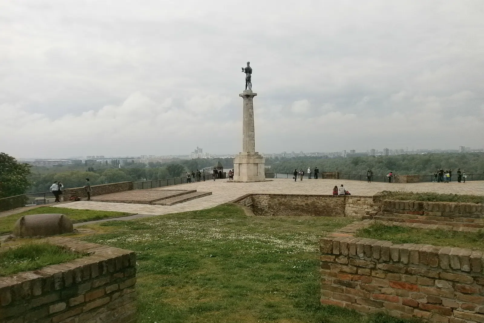 The Victor monument above Belgrade Fortress and the river