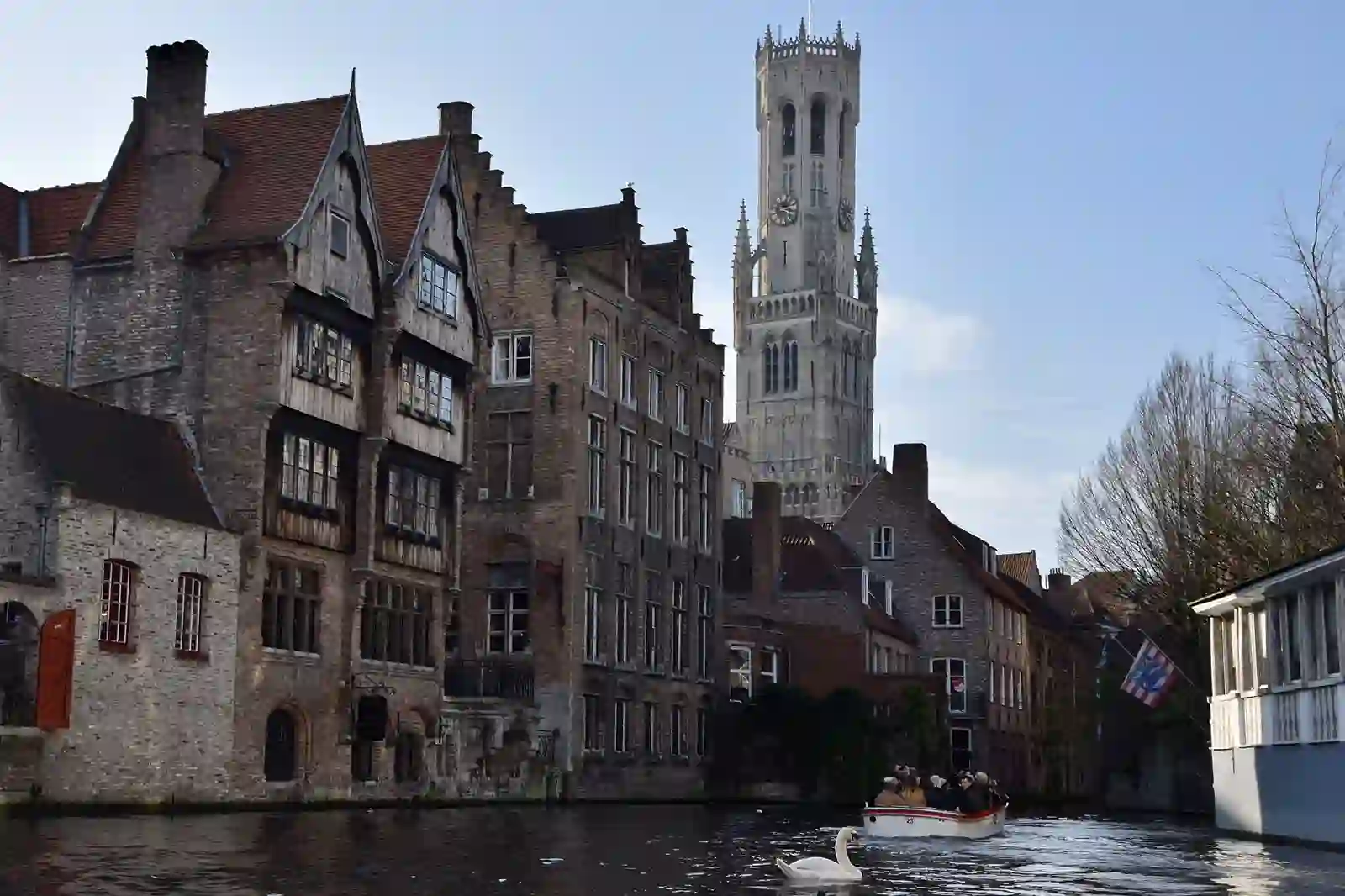 Canal and stepped-gable houses in Bruges