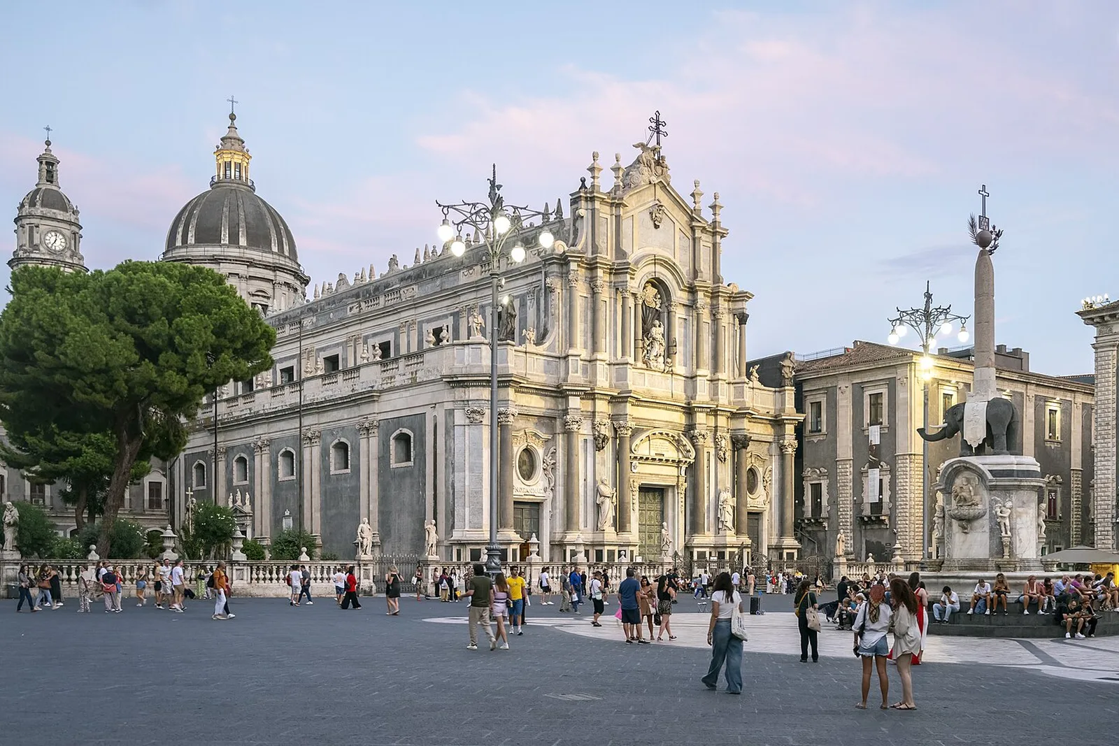 Catania's Piazza del Duomo with the cathedral and elephant fountain