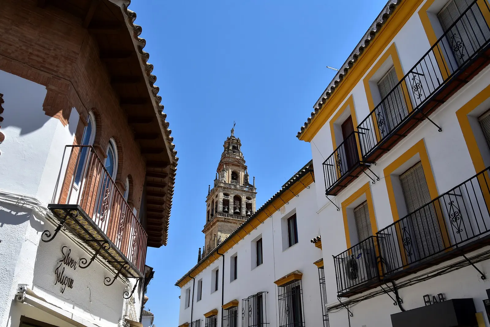 A lane in Cordoba's Juderia quarter