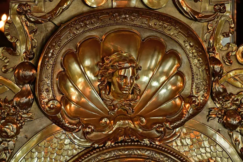 A gilded piece from the Green Vault treasury