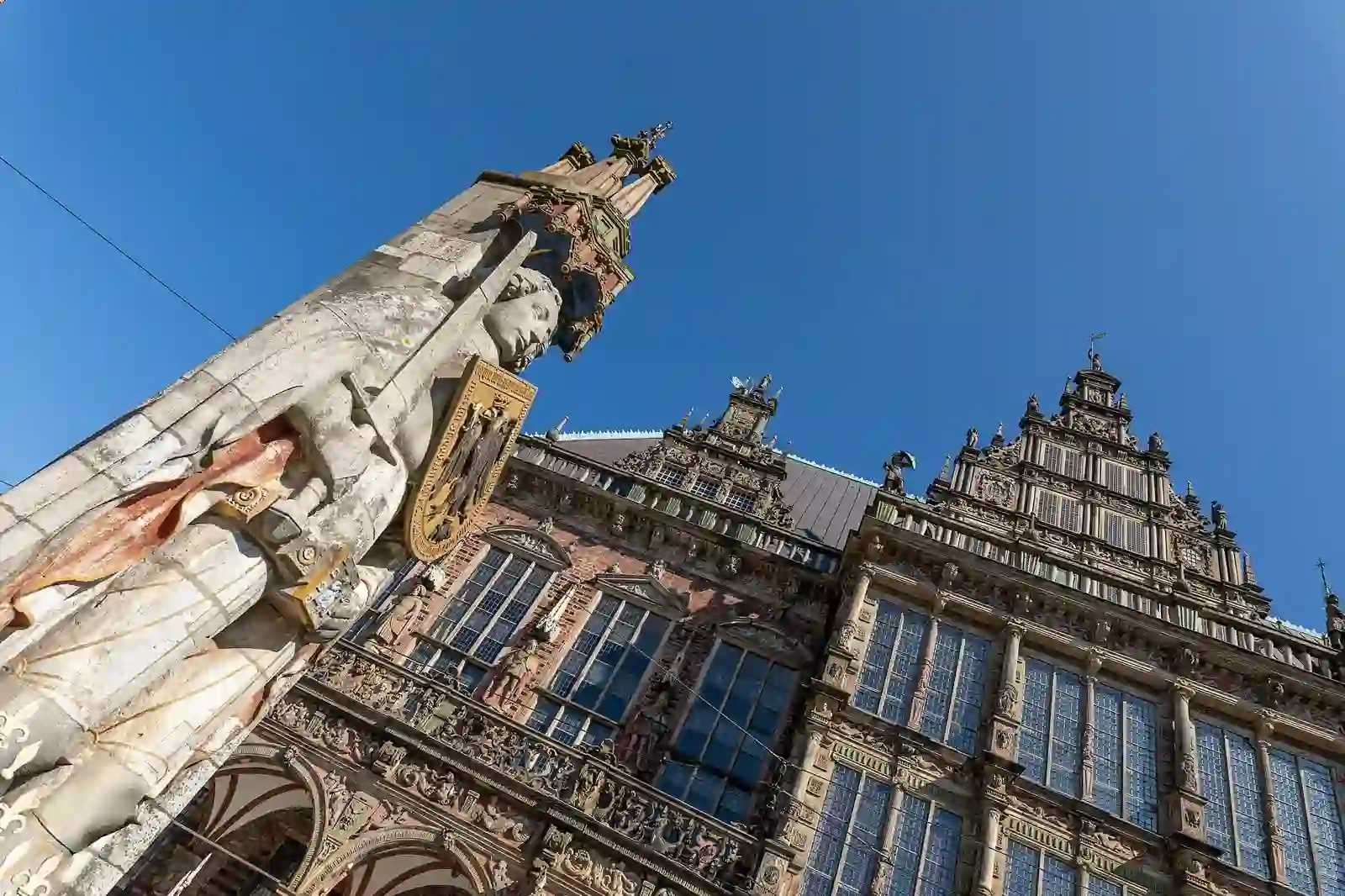 The Roland statue and Rathaus on Bremen's Marktplatz