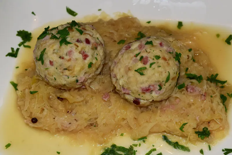 Tiroler Knodel, the dumplings served across Innsbruck