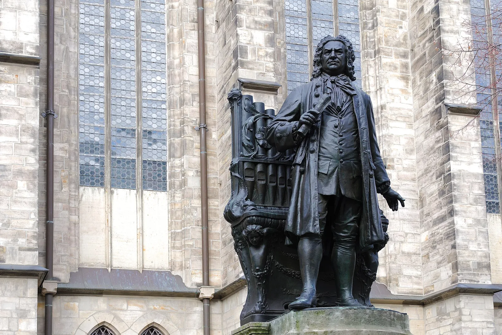 Bach memorial statue in front of St Thomas Church, Leipzig