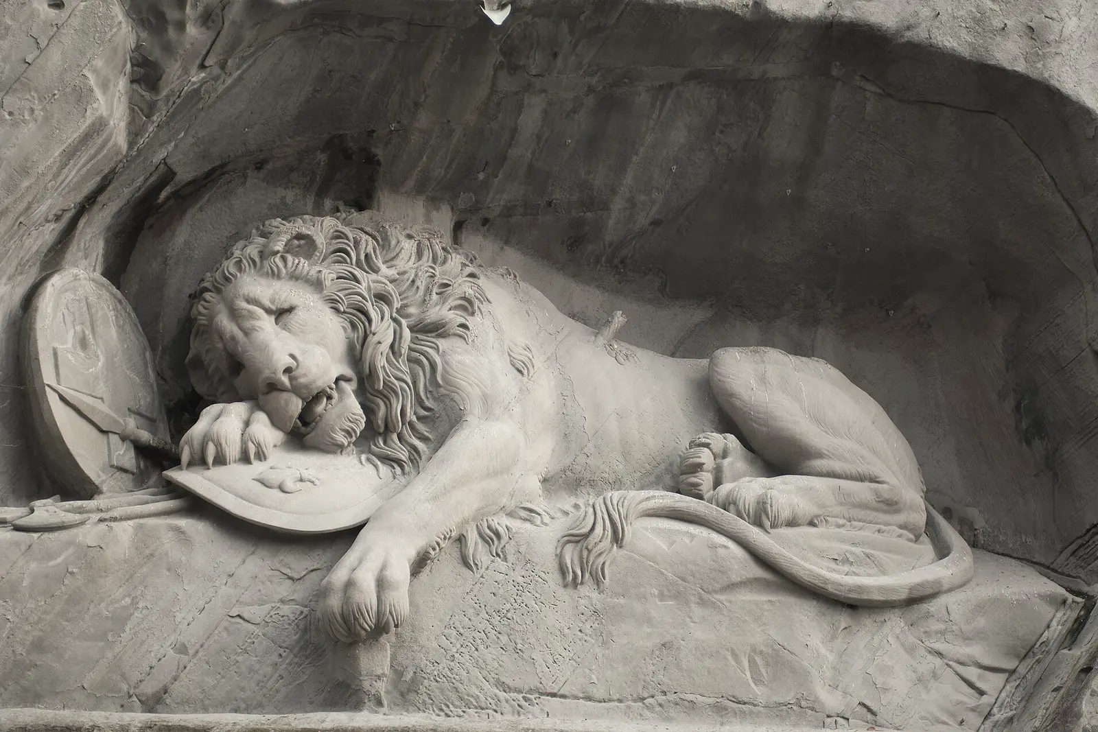 The dying lion carved into the rock at Lucerne's Lion Monument