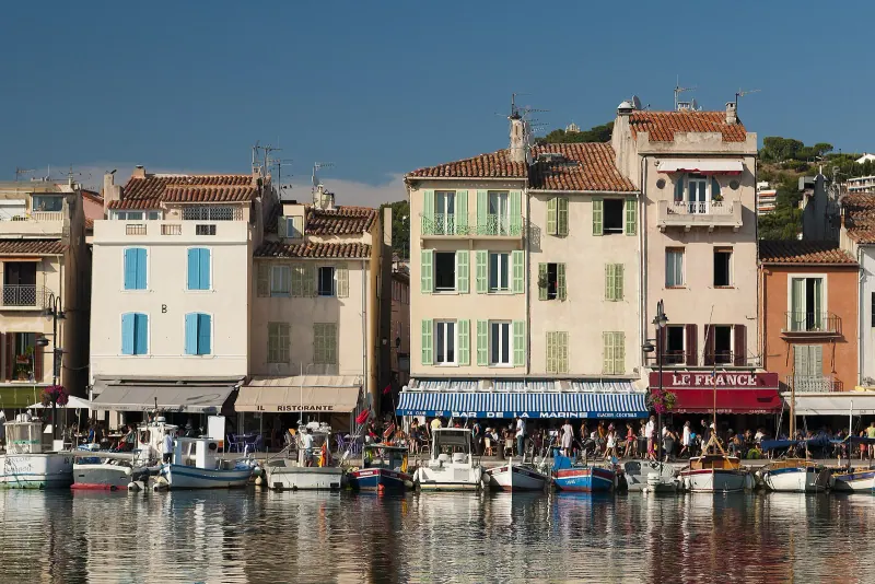 The harbour of Cassis under the Cap Canaille
