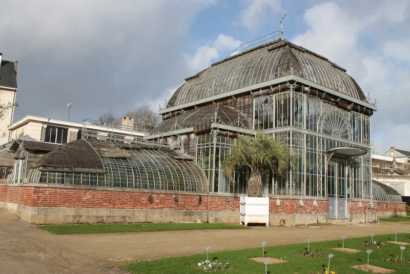 Winter lawns and specimen trees at the Jardin des Plantes in Nantes