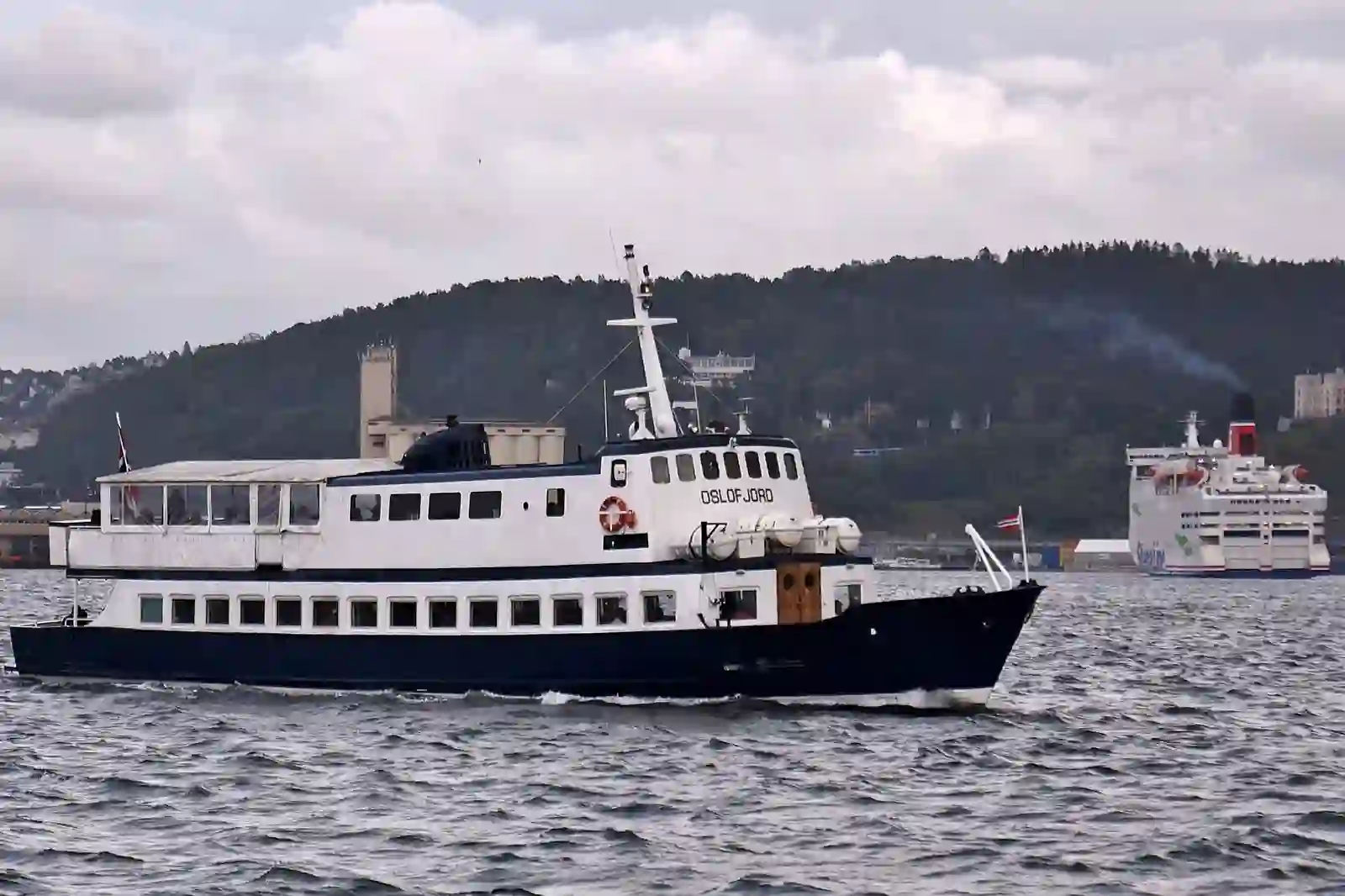 A sightseeing boat on the Oslofjord