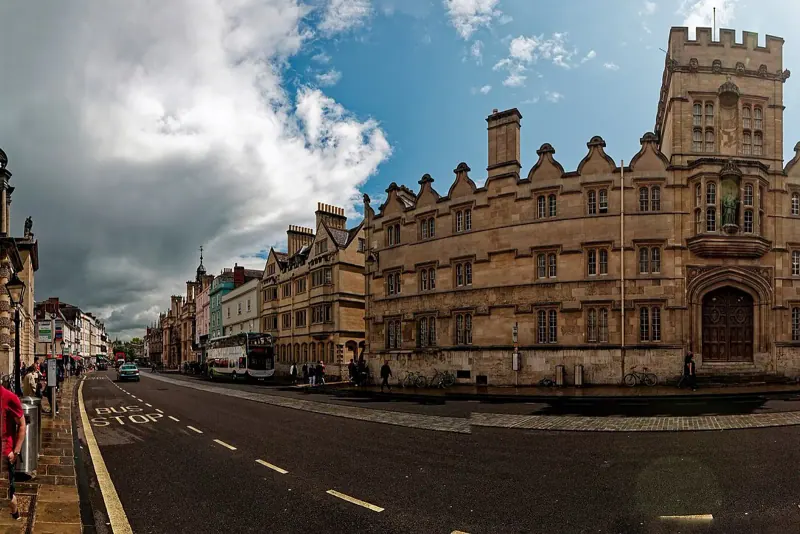 Spires and colleges around Radcliffe Square