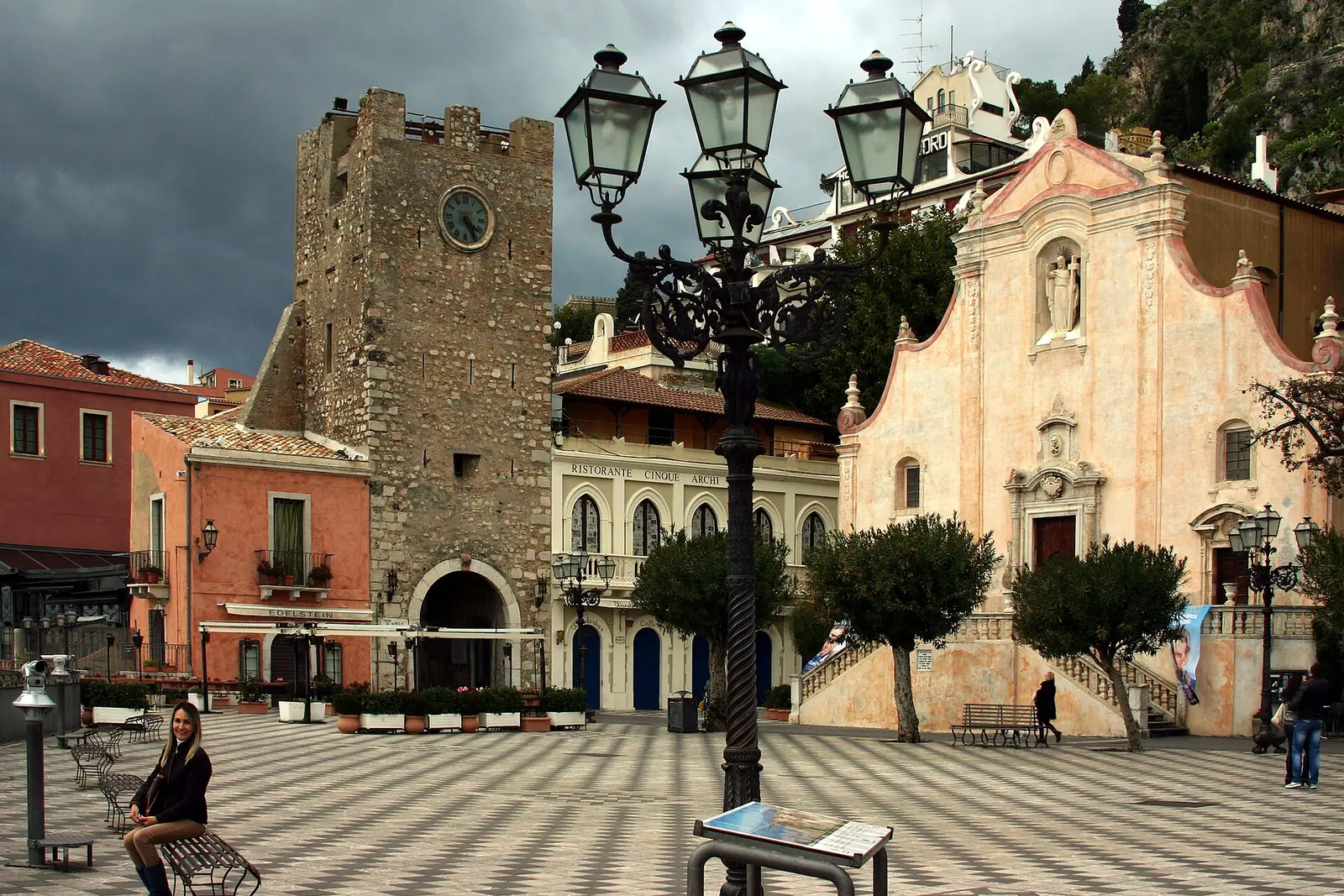 Piazza IX Aprile, the terrace square on Taormina's Corso Umberto