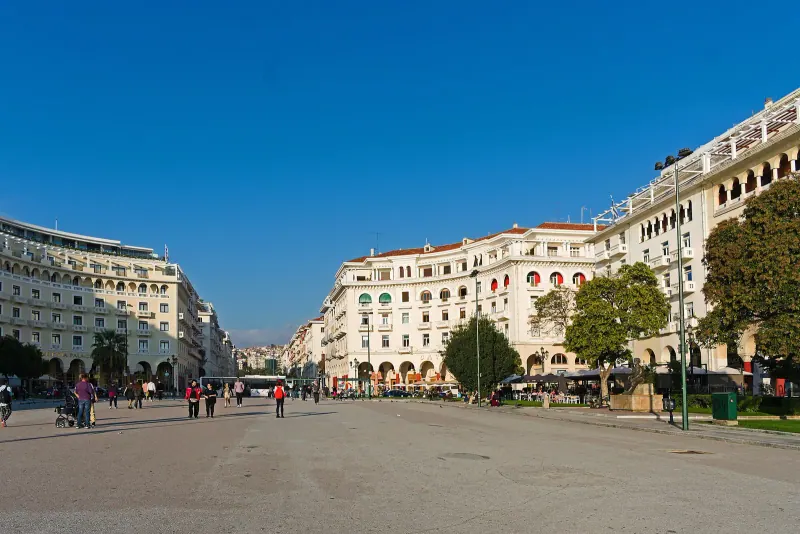 Aristotelous Square with the Electra Palace hotel in Thessaloniki