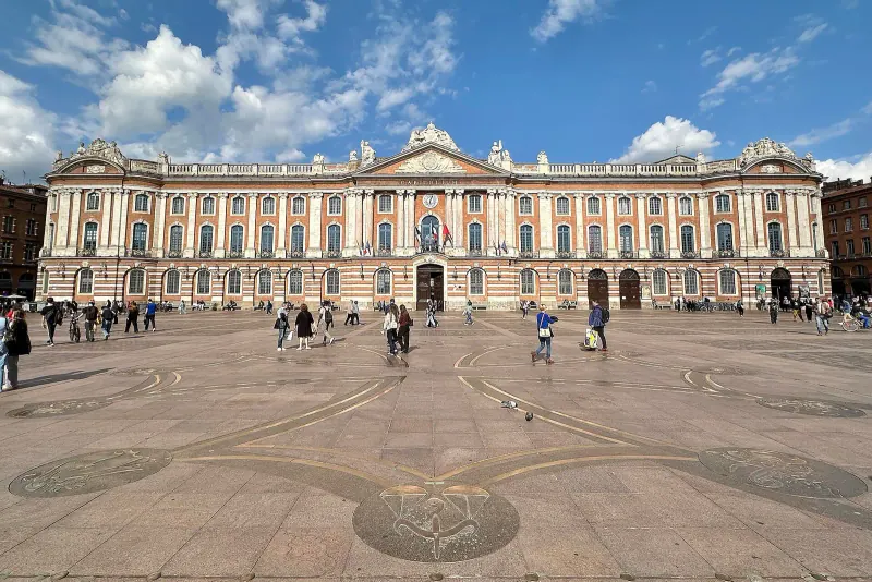 The Capitole square and its grand facade in central Toulouse