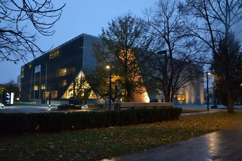 POLIN Museum of the History of Polish Jews building at dusk