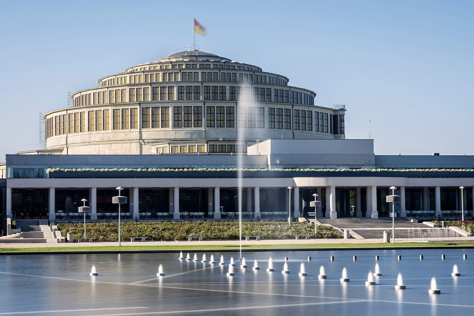 Centennial Hall dome and its multimedia fountain basin, Wroclaw